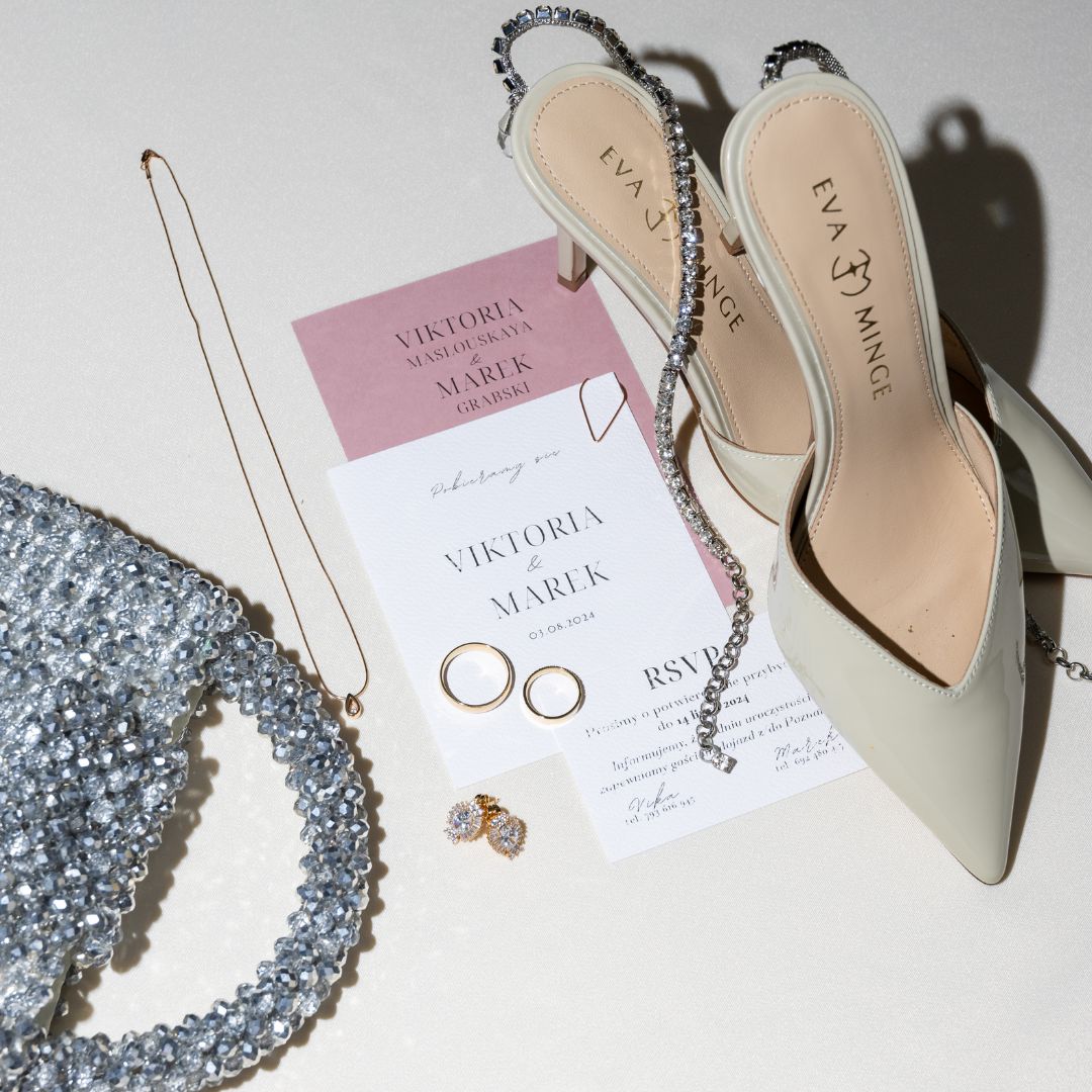 Obrączki ślubne, biżuteria ślubna i szpilki Eva Minge, papeteria ślubna